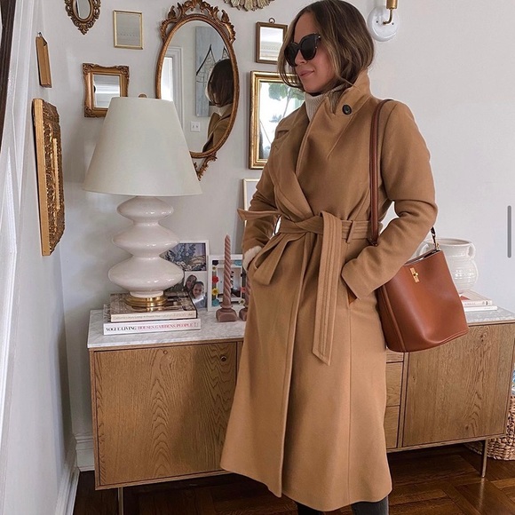 Celine Teen Bucket Bag - Picture 2 of 15